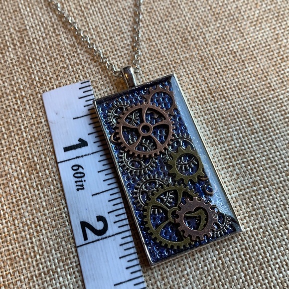 Gears layered Necklace New One of a kind - Picture 6 of 10